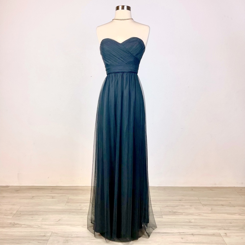 AMSALE Black Strapless Sweetheart Mesh tulle 
Gown. Size 0. Classic.